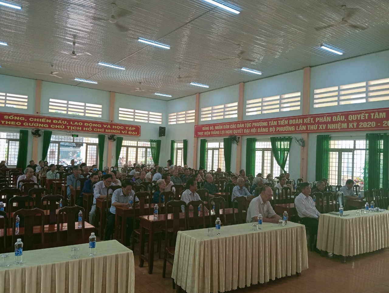 4.16. GẶP MẶT 27.7